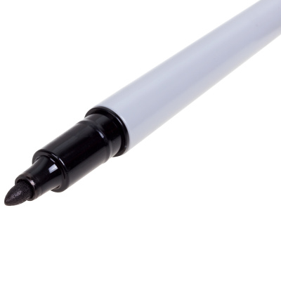 sredstva bezopasnosti   Marker permanentnyy Multi Marker Slim 2mm, chernyy, pulevidnyy Crown, 08-8201   2